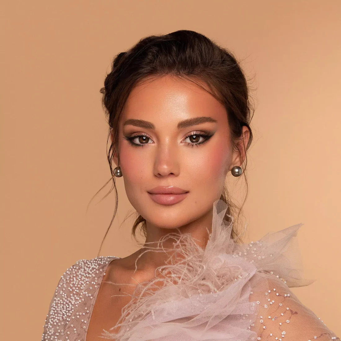 Bella Contact Lenses  Cedar
